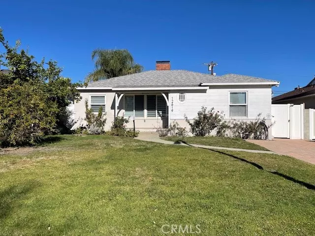 12619 Tiara St., Valley Village, CA 91607