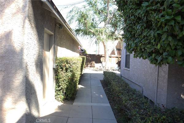 Studio City, CA 91604,11747 Moorpark