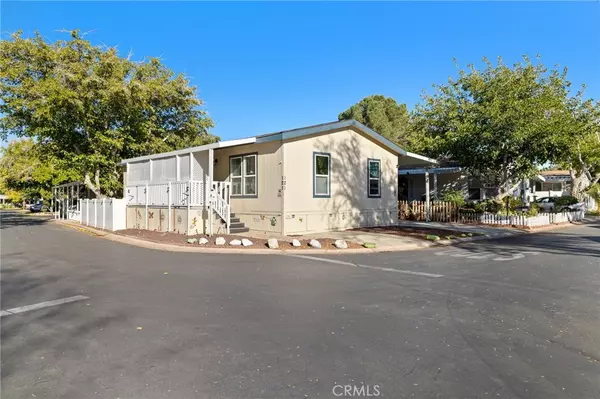 3524 E Avenue R #121, Palmdale, CA 93550