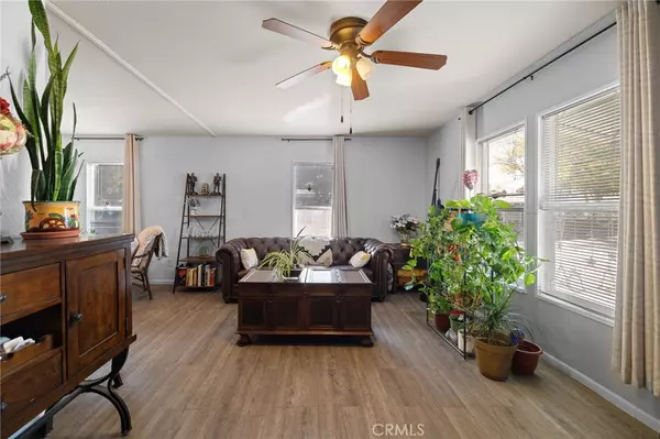 Palmdale, CA 93550,3524 E Avenue R #121