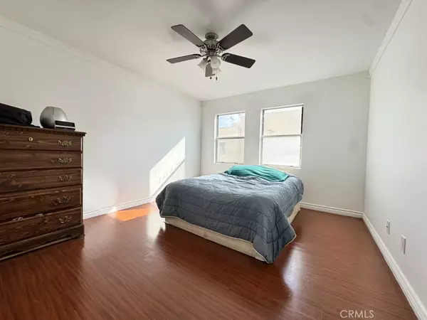 Canyon Country, CA 91351,18209 Sierra Hwy #82