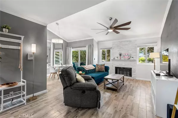 Simi Valley, CA 93063,6458 Twin Circle Lane 3