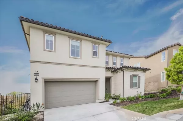 Santa Clarita, CA 91350,19032 Carranza LN