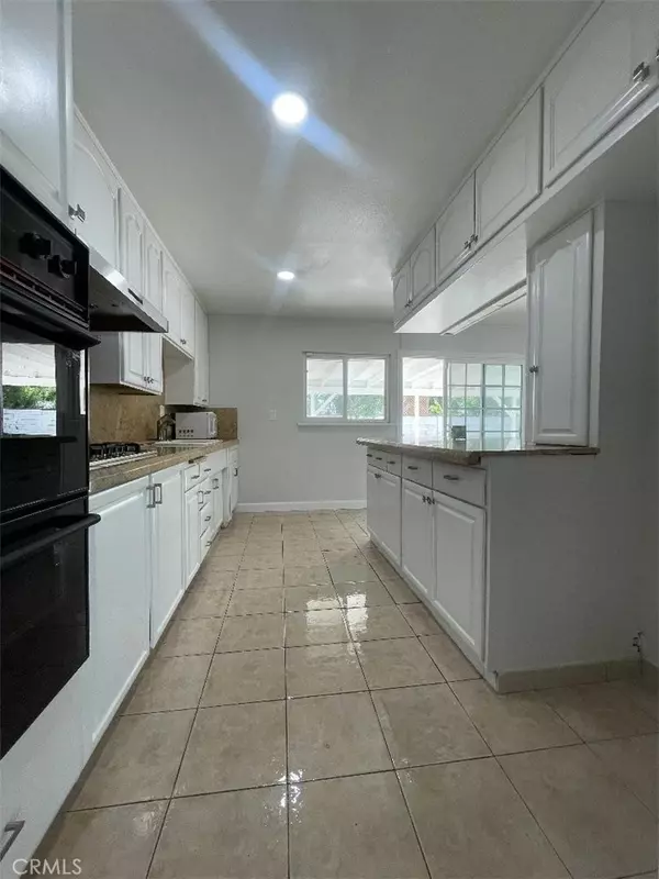 Chatsworth, CA 91311,20100 Needles ST