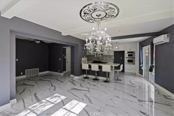 Anaheim, CA 92805,314 S Illinois