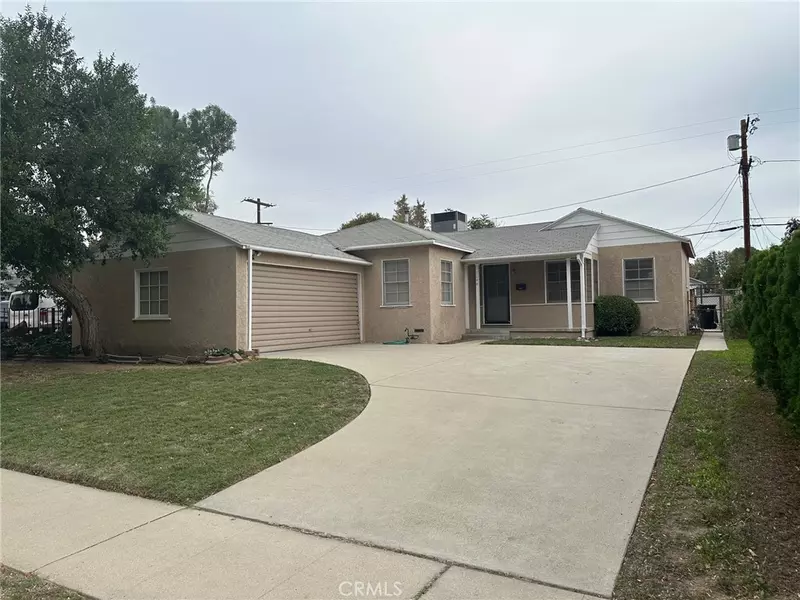 7044 Bertrand, Reseda, CA 91335