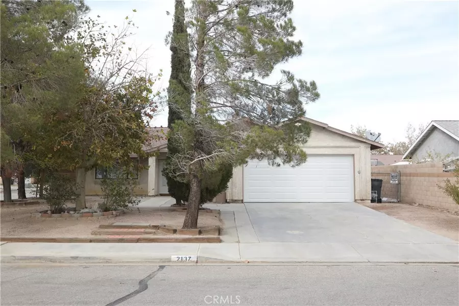2137 Phlox, Rosamond, CA 93560