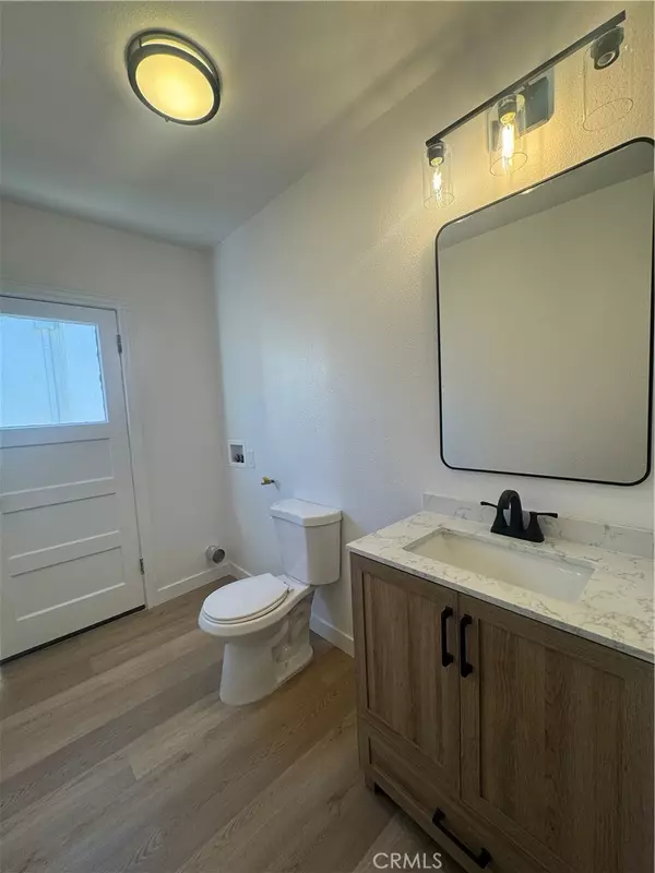 West Hollywood, CA 90046,1215 N Vista