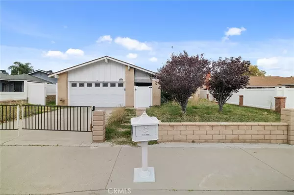 Newhall, CA 91321,24311 Wabuska