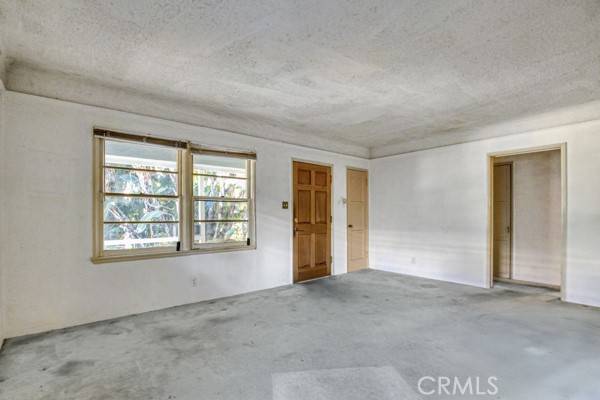 Van Nuys, CA 91401,14153 Tiara Street