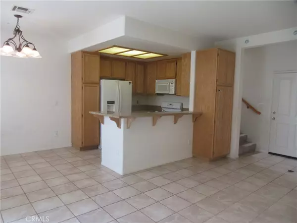 Sylmar, CA 91342,13280 Dronfield Ave #18