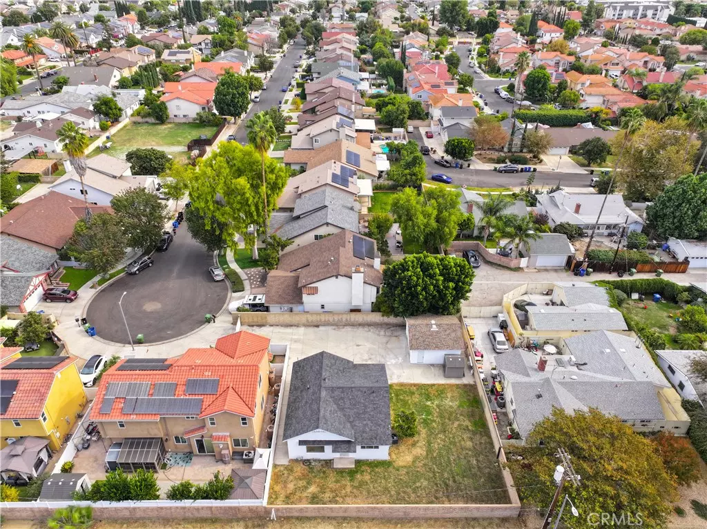 Winnetka, CA 91306,20464 Elkwood