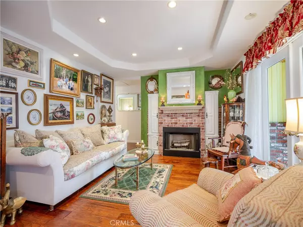 Thousand Oaks, CA 91360,1389 Calle Durazno