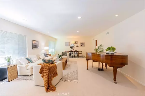 Chatsworth, CA 91311,20231 Germain