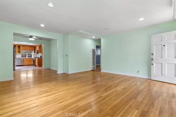 Encino, CA 91316,5847 Texhoma Ave