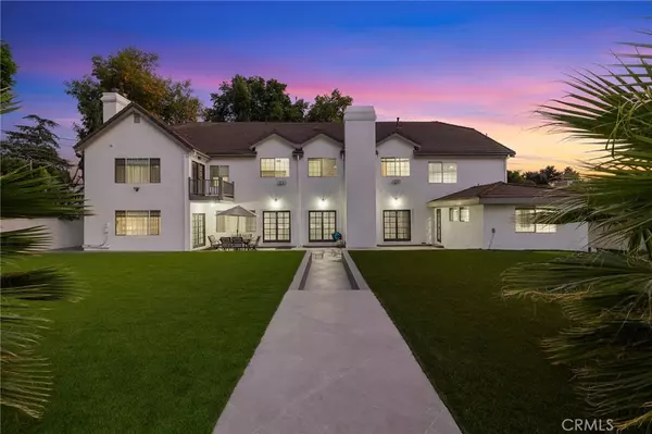 Northridge, CA 91325,17153 Rayen