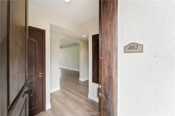 North Hollywood, CA 91602,11218 Camarillo ST #402