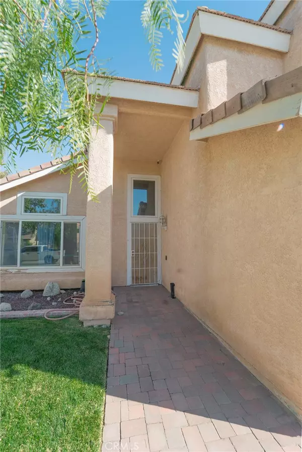 Palmdale, CA 93552,37718 Clark CT