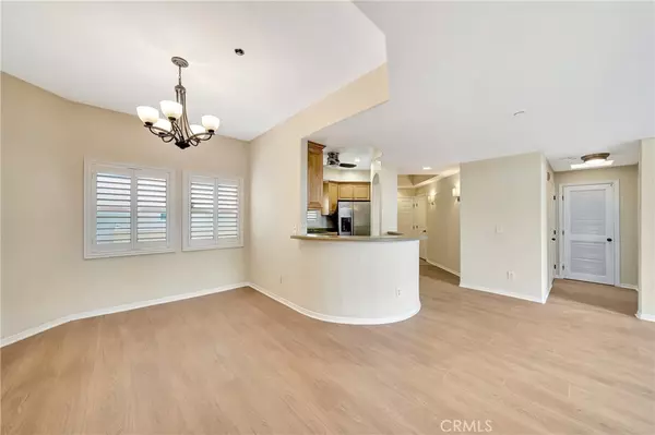 Toluca Lake, CA 91602,4400 Cartwright AVE #303