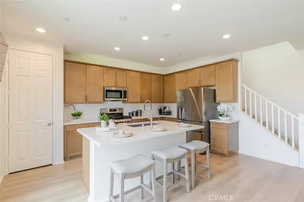 Lancaster, CA 93535,2133 Kettering ST