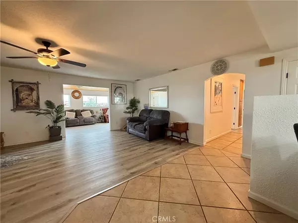 Lancaster, CA 93536,45105 73rd W