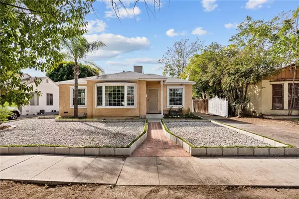 Arleta, CA 91331,8829 Zeiler AVE