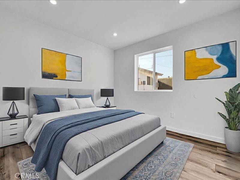 1020 Dennis #B, Simi Valley, CA 93065