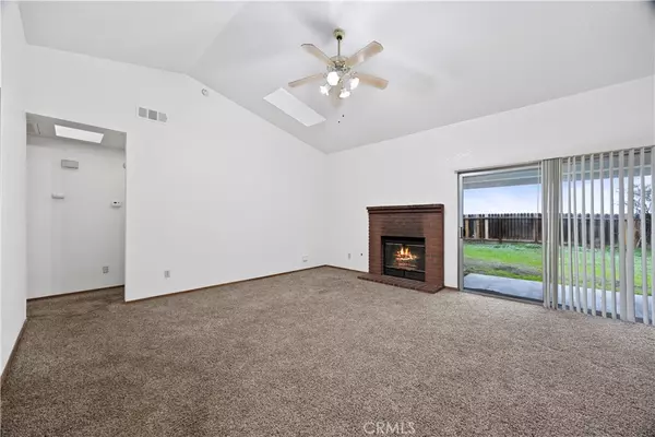 Porterville, CA 93257,1644 W Date Ave