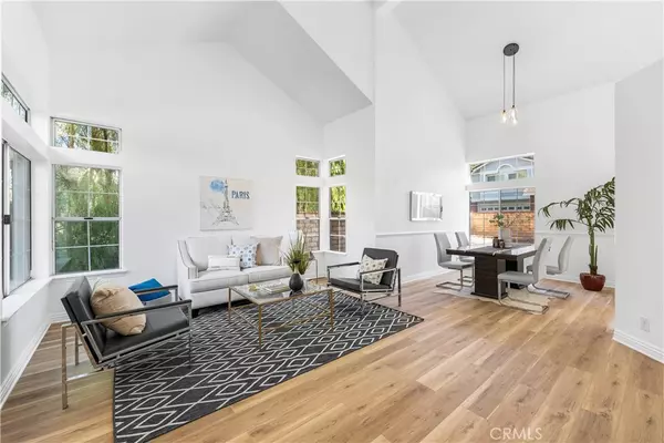 Saugus, CA 91350,22030 Scallion DR