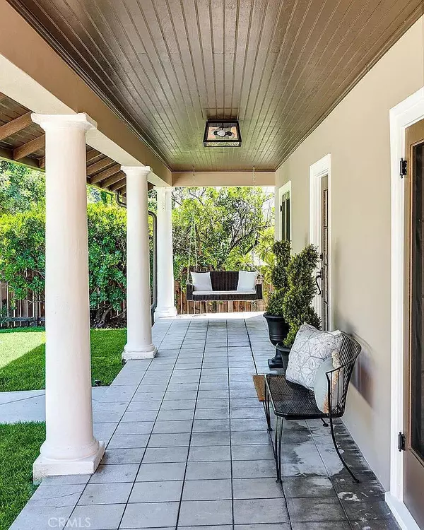 Pasadena, CA 91104,977 N Hill AVE