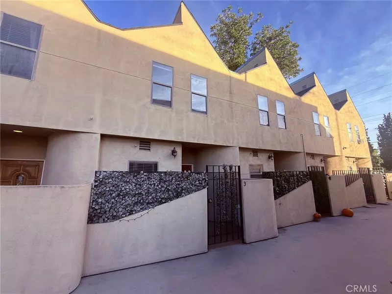 14256 Victory BLVD #3, Van Nuys, CA 91401