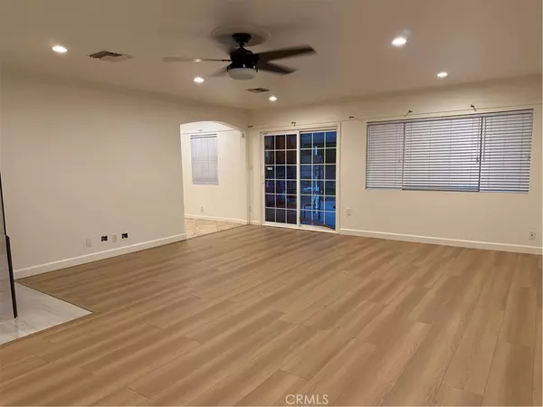 Winnetka, CA 91306,20430 Lanark