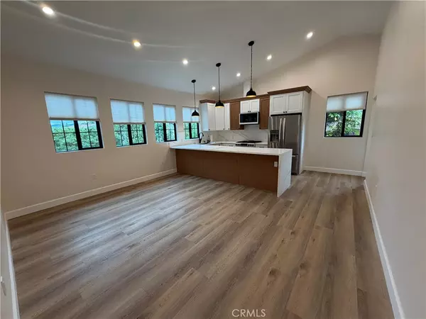 West Hills, CA 91307,24403 Lemay st