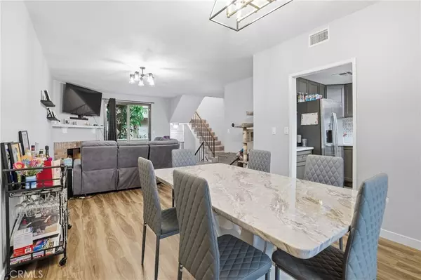 Lake Balboa, CA 91406,6540 Hayvenhurst AVE #3