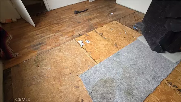 Lancaster, CA 93534,43738 Beech