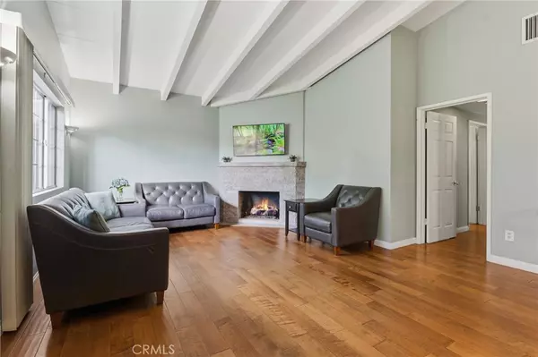 Woodland Hills, CA 91367,22616 Dolorosa ST