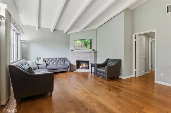 Woodland Hills, CA 91367,22616 Dolorosa ST