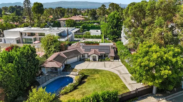 Tarzana, CA 91356,18433 Tarzana DR