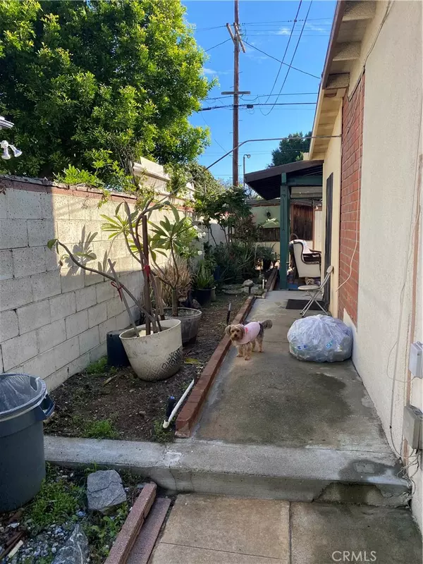 North Hills, CA 91343,9716 Natick