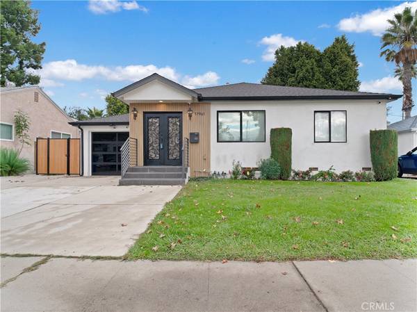 17961 Martha Street, Encino, CA 91316