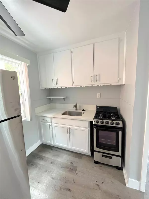 Venice, CA 90291,2403 Louella AVE #3