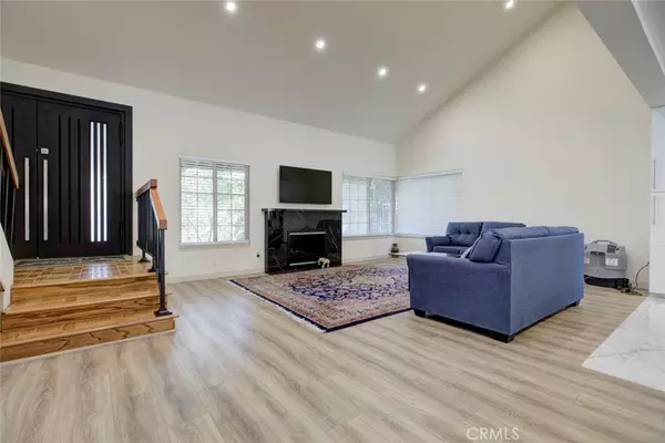 North Hills, CA 91343,15224 Knapp