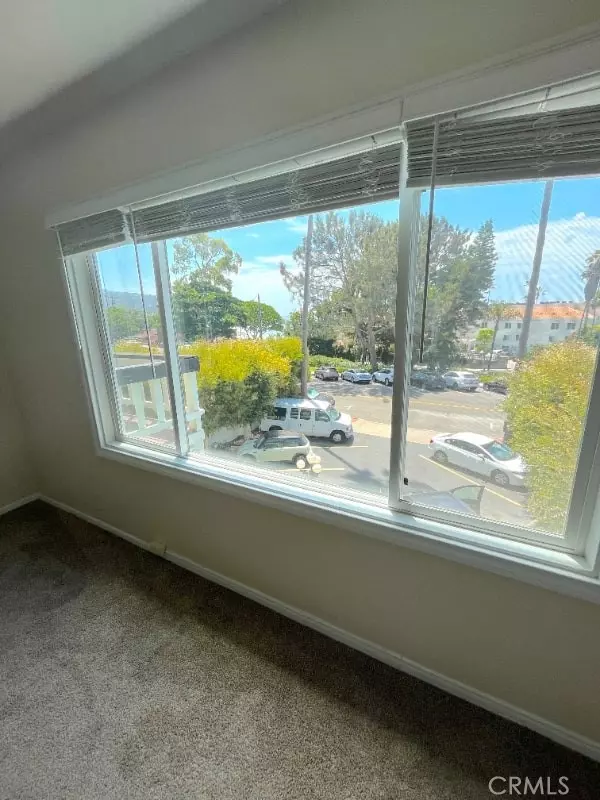 Laguna Beach, CA 92651,270 Cliff DR #9