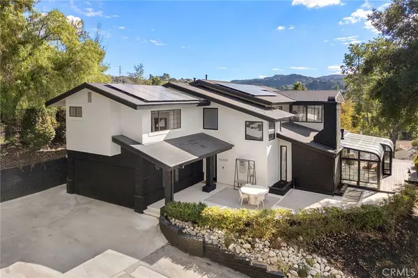 Newhall, CA 91321,23229 8th ST