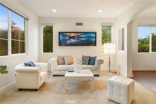 Tarzana, CA 91335,18141 Topham ST