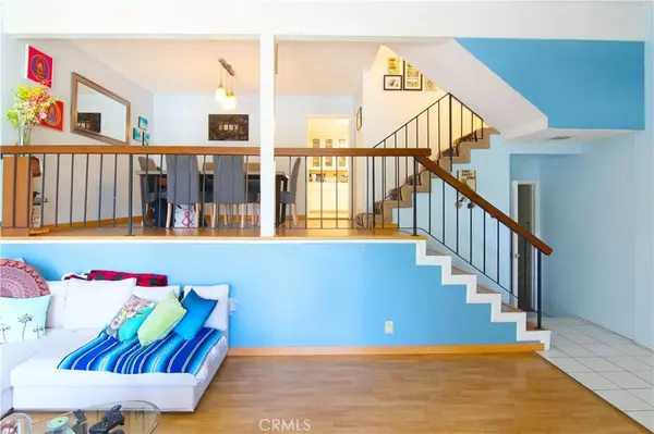 Reseda, CA 91335,18425 Saticoy ST #4