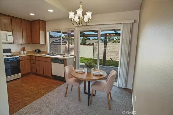 Valencia, CA 91355,25585 Palma Alta