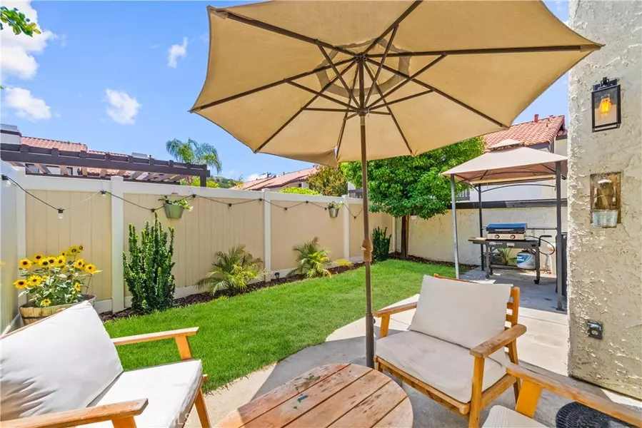 20931 Judah LN #35, Newhall, CA 91321