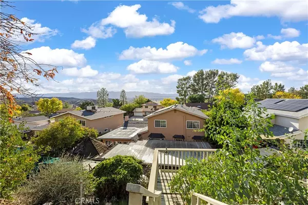 Saugus, CA 91350,22211 Barbacoa