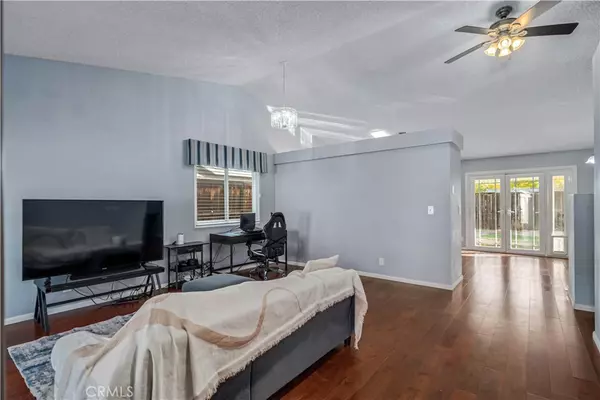 Rosamond, CA 93560,1164 Barrington